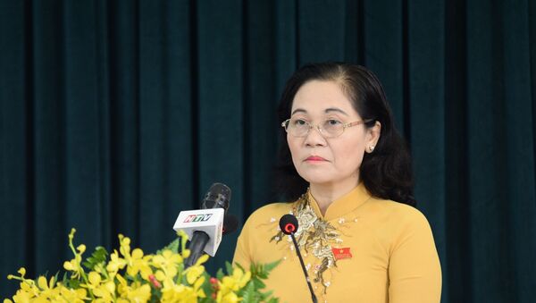 Bà Nguyễn Thị Lệ, Chủ tịch HĐND Thành phố phát biểu tại phiên khai mạc. - Sputnik Việt Nam