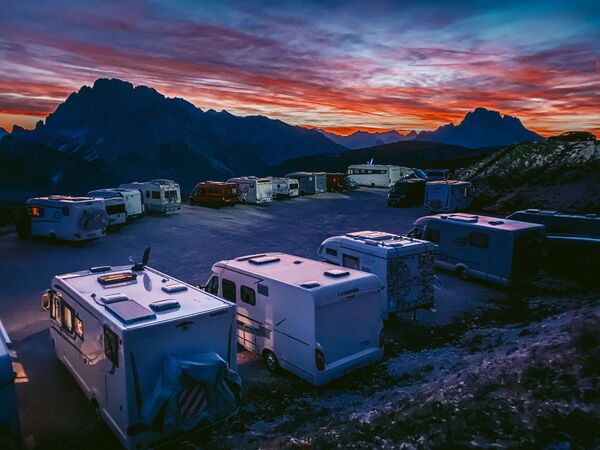 Bức ảnh Đêm ở Dolomites của nhiếp ảnh gia Hồng Kông Leo Chan, người giành giải thưởng chính trong hạng mục Hoàng hôn của cuộc thi IPPAWARDS 2020 - Sputnik Việt Nam