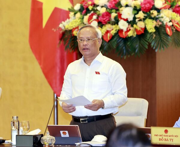Việt Nam sắp bỏ Sổ Hộ khẩu: Giảm bớt thủ tục cho dân nhờ Việt Nam sắp bỏ Sổ Hộ khẩu: Giảm bớt thủ tục cho dân nhờ - Sputnik Việt Nam