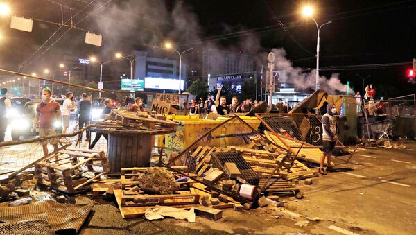  Bạo loạn ở Minsk sau cuộc bầu cử tổng thống - Sputnik Việt Nam