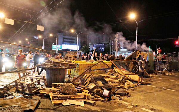  Bạo loạn ở Minsk sau cuộc bầu cử tổng thống - Sputnik Việt Nam