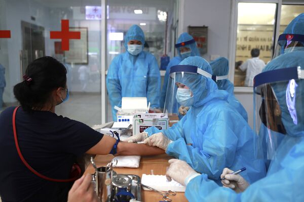 Tiến hành xét nghiệm coronavirus ở Hà Nội - Sputnik Việt Nam