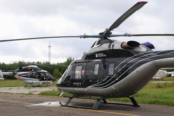 Máy bay trực thăng «Ansat» với thiết kế theo phong cách Aurus trên địa bàn Nhà máy trực thăng Kazan - Sputnik Việt Nam