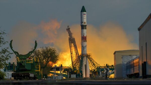 Phóng tên lửa Victory (tên lửa tàu sân bay Soyuz-2.1a với phương tiện chở hàng Soyuz MS-14) lên ISS từ bệ phóng của sân bay vũ trụ Baikonur - Sputnik Việt Nam