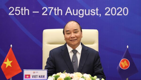 Thủ tướng Nguyễn Xuân Phúc, Chủ tịch ASEAN 2020 phát biểu. - Sputnik Việt Nam