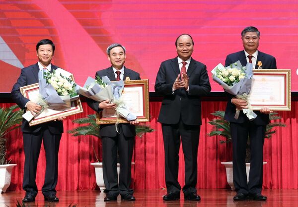 Kỷ niệm 75 năm thành lập Ngành ngoại giao Việt Nam Kỷ niệm 75 năm thành lập Ngành ngoại giao Việt Nam - Sputnik Việt Nam