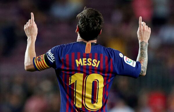 Cầu thủ Lionel Messi của FC Barcelona ăn mừng bàn thắng - Sputnik Việt Nam