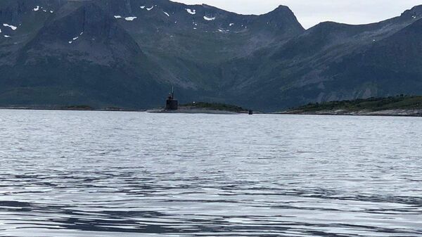 Tàu USS Seawolf của Hải quân Hoa Kỳ dừng ngoài khơi bờ biển Tromso, Na Uy - Sputnik Việt Nam