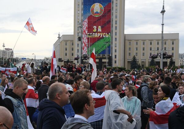 Belarus tuyên bố tránh được kịch bản cuộc cách mạng màu kiểu Ukraina Belarus tuyên bố tránh được kịch bản cuộc cách mạng màu kiểu Ukraina - Sputnik Việt Nam