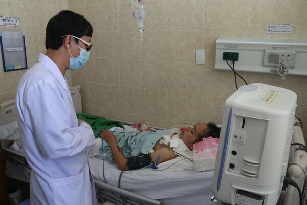 Vụ Pate Minh Chay: Thêm một trường hợp bị ngộ độc tại TP.HCM Vụ Pate Minh Chay: Thêm một trường hợp bị ngộ độc tại TP.HCM - Sputnik Việt Nam