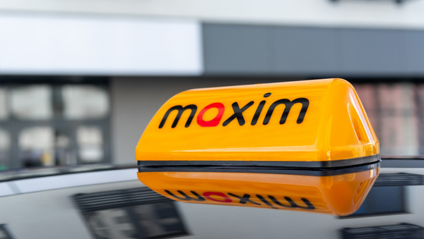 Dịch vụ đặt xe taxi Maxim - Sputnik Việt Nam