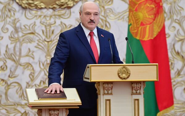 Tổng thống Belarus Alexander Lukashenko tại lễ nhậm chức - Sputnik Việt Nam