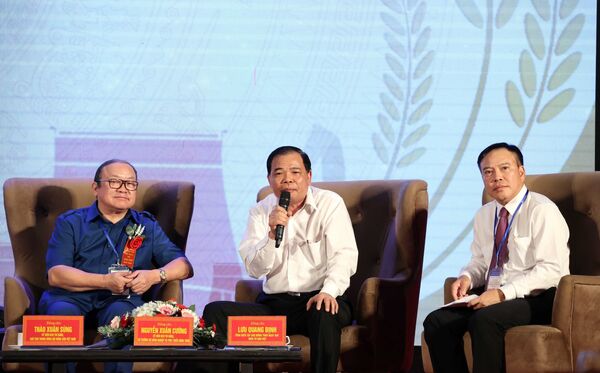 Thủ tướng: Nông nghiệp và nông thôn là trụ đỡ nền kinh tế Việt Nam Thủ tướng: Nông nghiệp và nông thôn là trụ đỡ nền kinh tế Việt Nam - Sputnik Việt Nam