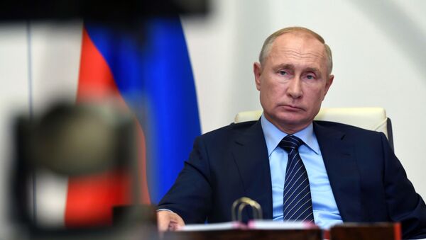 Tổng thống Nga Vladimir Putin tổ chức cuộc họp về tình hình ở Usolye-Sibirskoye - Sputnik Việt Nam