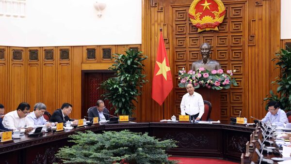 Thủ tướng Nguyễn Xuân Phúc chủ trì họp Thường trực Chính phủ về triển khai Dự án đường sắt đô thị Cát Linh- Hà Đông - Sputnik Việt Nam