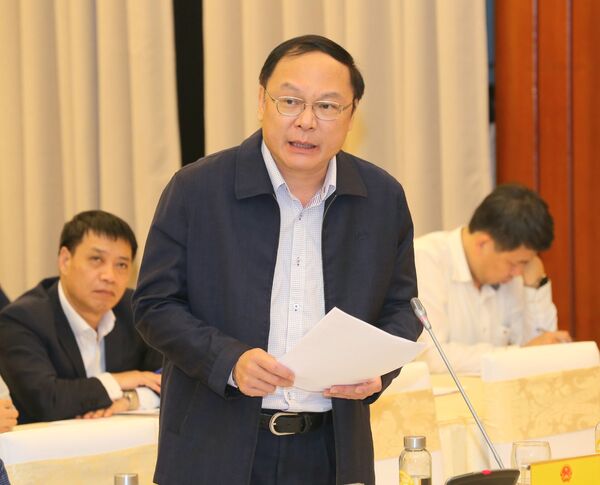 Vì sao miền Trung xảy ra sạt lở đất, lũ quét liên tiếp? Vì sao miền Trung xảy ra sạt lở đất, lũ quét liên tiếp? - Sputnik Việt Nam
