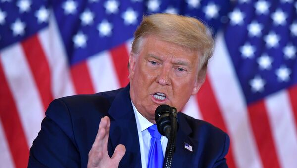 Tổng thống Hoa Kỳ Donald Trump phát biểu vào đêm bầu cử ở Nhà Trắng  - Sputnik Việt Nam