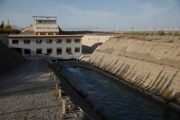 Nhà máy thủy điện trên sông Changma ở ngoại ô thành phố Yumen, tỉnh Cam Túc, Trung Quốc - Sputnik Việt Nam