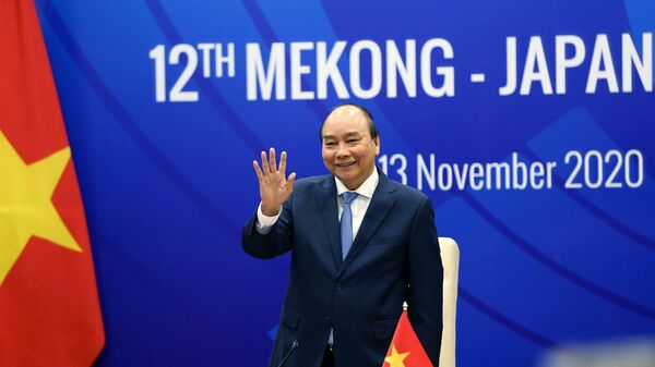 Thủ tướng Nguyễn Xuân Phúc chào lãnh đạo các nước ASEAN, Nhật Bản và các đại biểu dự Hội nghị Cấp cao Mekong - Nhật Bản lần thứ 12 theo hình thức trực tuyến. - Sputnik Việt Nam