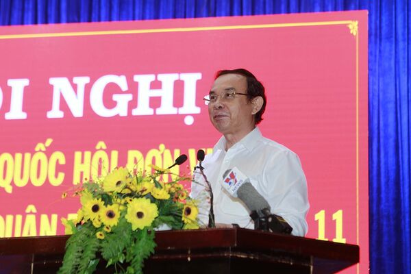 Viện trưởng Lê Minh Trí: Không thể quy kết người ta tội phản quốc Viện trưởng Lê Minh Trí: Không thể quy kết người ta tội phản quốc - Sputnik Việt Nam