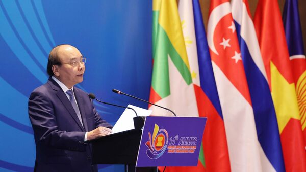 Thủ tướng Nguyễn Xuân Phúc phát biểu tại Lễ khai mạc Hội nghị Bộ trưởng ASEAN về phòng, chống tội phạm xuyên quốc gia lần thứ 14. - Sputnik Việt Nam