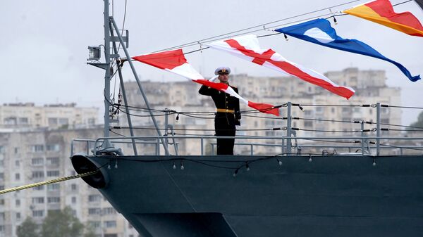 Quân nhân trên tàu thuộc Hạm đội Biển Đen của Hải quân Nga ở Sevastopol - Sputnik Việt Nam