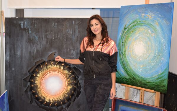Nghệ sĩ Lebanon Hayat Nazer - Sputnik Việt Nam