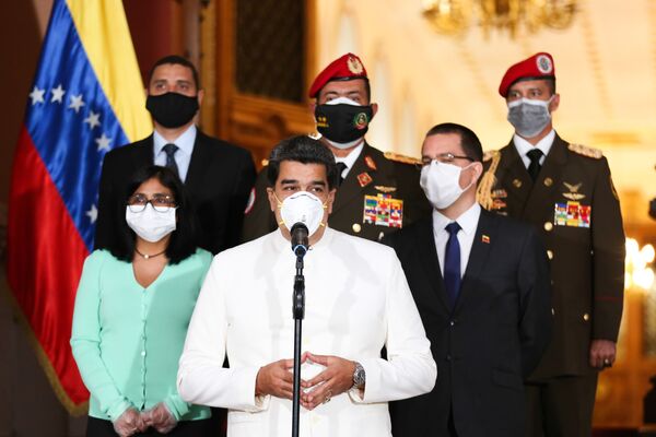 Tổng thống Venezuela Nicolas Maduro trong bài phát biểu qua truyền hình tại Cung Miraflores ở Caracas - Sputnik Việt Nam
