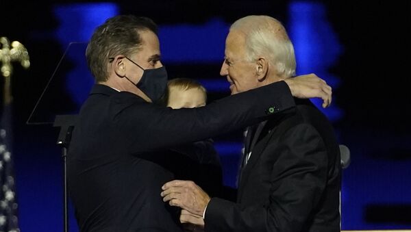 Joe Biden và con trai của ông Hunter Biden - Sputnik Việt Nam