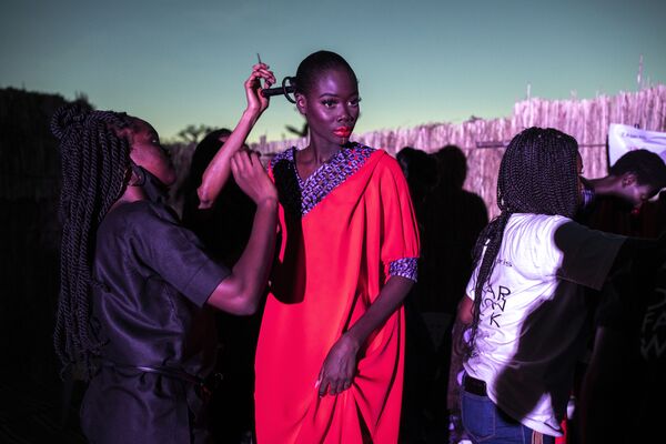 Tuần lễ thời trang Dakar Fashion Week ở Senegal - Sputnik Việt Nam