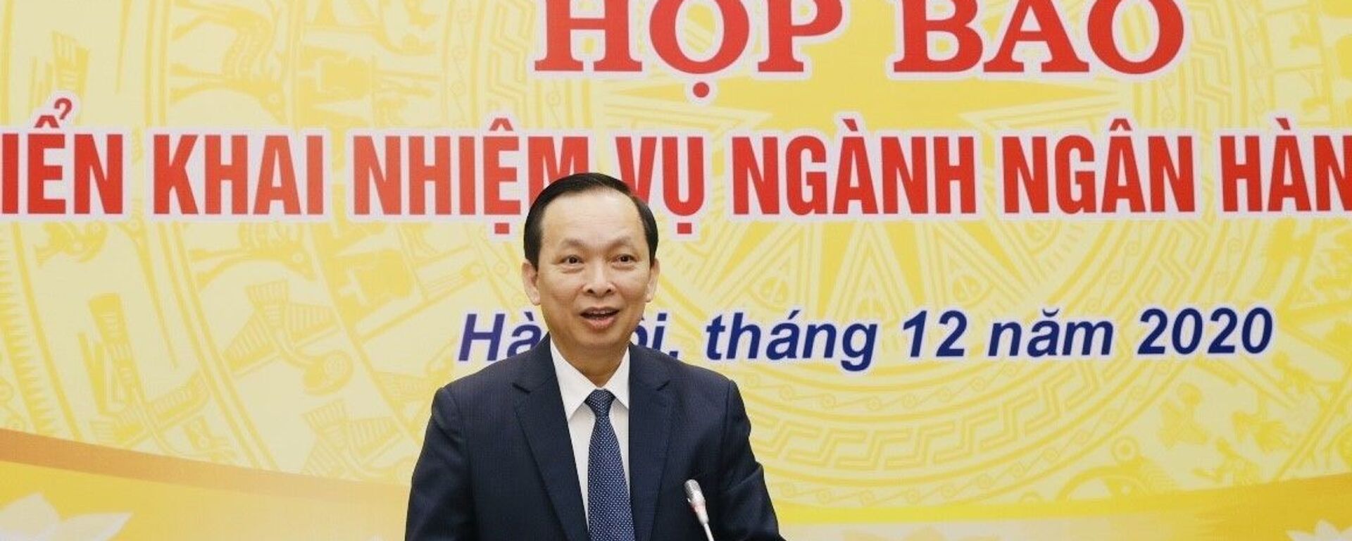 Phó Thống đốc NHNN Việt Nam Đào Minh Tú báo cáo hoạt động năm 2019 và nhiệm vụ năm 2020. - Sputnik Việt Nam, 1920, 08.01.2021