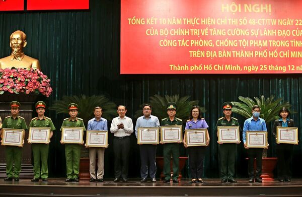 Bí thư Nguyễn Văn Nên: Cảnh sát phải có bản lĩnh, đam mê Bí thư Nguyễn Văn Nên: Cảnh sát phải có bản lĩnh, đam mê - Sputnik Việt Nam