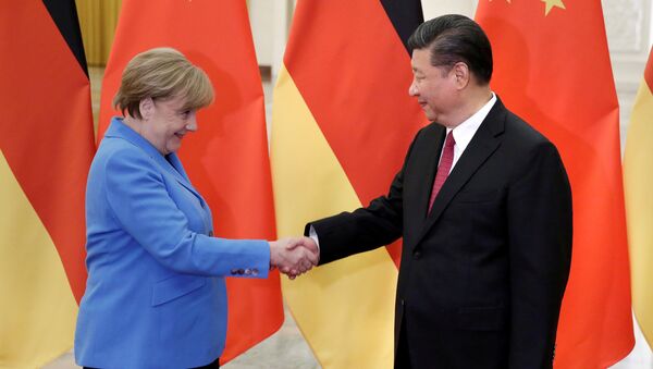 Thủ tướng Đức Angela Merkel và Chủ tịch Trung Quốc Tập Cận Bình - Sputnik Việt Nam