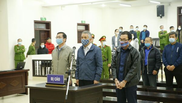 Bị cáo Vũ Huy Hoàng khai báo trước Hội đồng xét xử - Sputnik Việt Nam