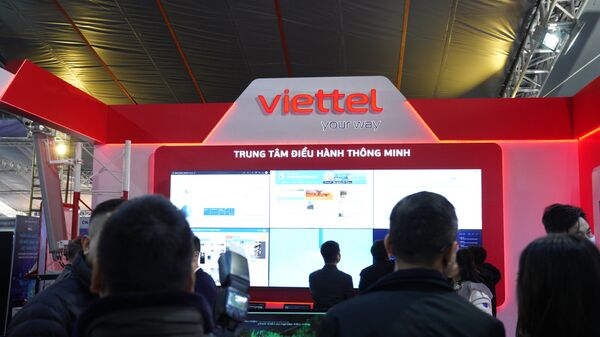 Viettel giới thiệu “Trung tâm điều hành thông minh tại VIIE 2021 - Sputnik Việt Nam