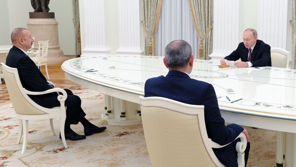 Сuộc gặp giữa Tổng thống Nga Vladimir Putin với Tổng thống Azerbaijan Ilham Aliyev và Thủ tướng Armenia Nikol Pashinyan - Sputnik Việt Nam