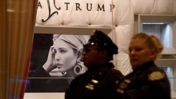 Сửa hàng thời trang của Ivanka Trump ở New York - Sputnik Việt Nam