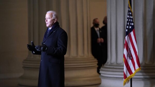 Joe Biden phát biểu trước người Mỹ sau lễ nhậm chức. 20 tháng 1, 2021 - Sputnik Việt Nam