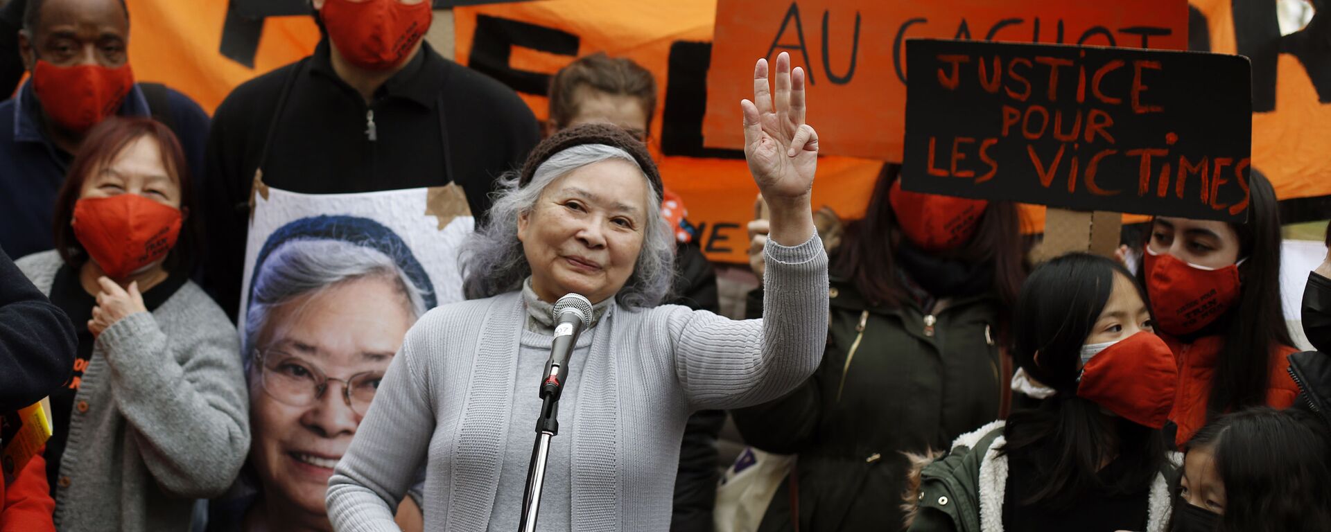 Bà Trần Tố Nga tại cuộc mít tinh ở Paris bày tỏ sự ủng hộ các nạn nhân của chất độc da cam trong chiến tranh Việt Nam. - Sputnik Việt Nam, 1920, 10.05.2021