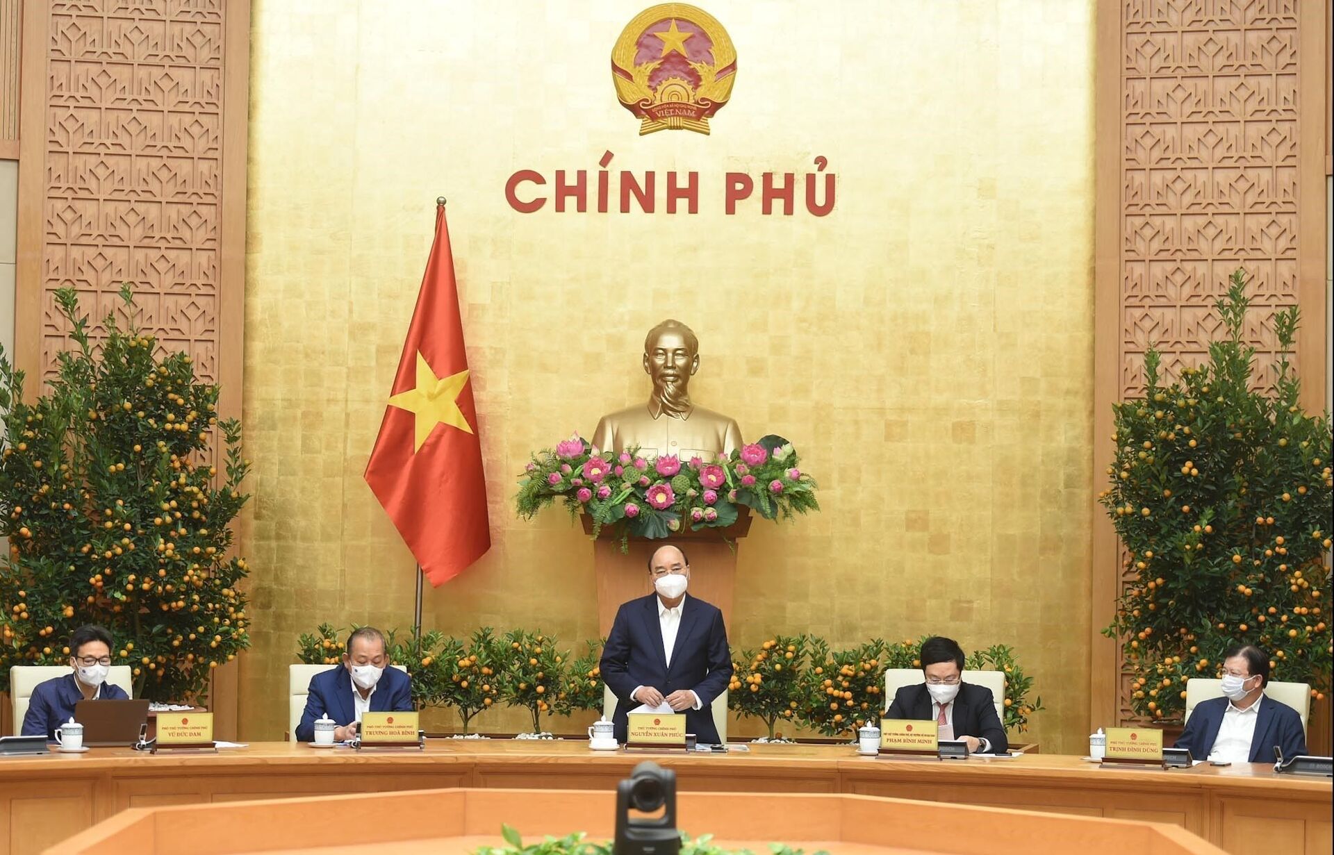 Dịch Covid-19 ở Việt Nam: Thủ tướng đồng ý giãn cách xã hội ở một số địa bàn có lây nhiễm - Sputnik Việt Nam, 1920, 08.02.2021