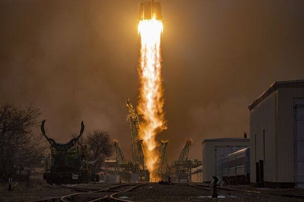 Cuộc phóng tên lửa đẩy «Soyuz-2.1a» với tàu chở hàng «Progress MS-16» từ sân bay vũ trụ Baikonur - Sputnik Việt Nam