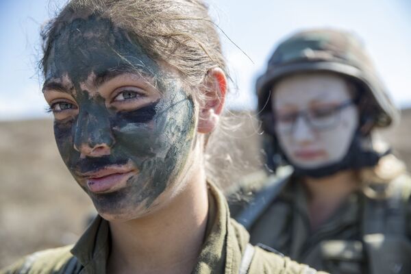 Nữ quân nhân Israel - Sputnik Việt Nam