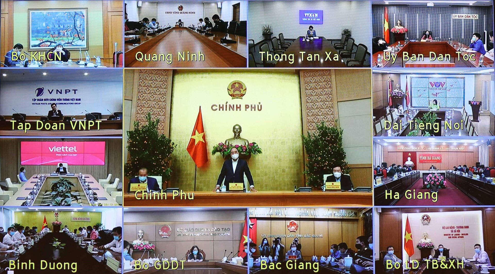 Thủ tướng Chính phủ: ‘Không thể chỉ lo chống dịch mà đóng cửa nền kinh tế’ - Sputnik Việt Nam, 1920, 24.02.2021