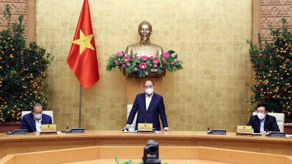 Thường trực Chính phủ họp trực tuyến với các bộ, ngành và địa phương về phòng, chống COVID - 19 - Sputnik Việt Nam