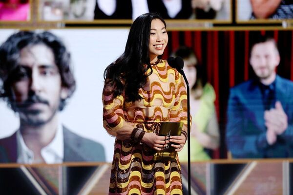 Nữ nghệ sĩ Aquafina tại Lễ trao giải «Quả cầu vàng» ở Hoa Kỳ - Sputnik Việt Nam