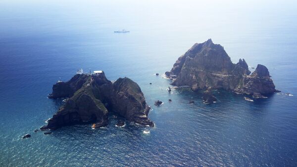 Quần đảo Takeshima (tên Hàn Quốc là đảo Dokdo) ở Biển Nhật Bản - Sputnik Việt Nam