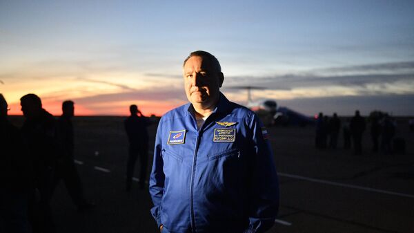Dmitry Rogozin, người đứng đầu tập đoàn nhà nước Roscosmos của Nga - Sputnik Việt Nam