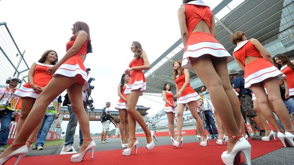 Grid girls trong Grand Prix Formula- 1 ở Yonam, Hàn Quốc - Sputnik Việt Nam