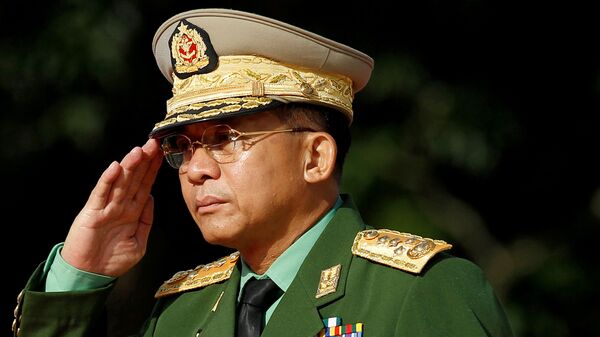 Tổng tư lệnh các lực lượng vũ trang Myanmar Min Aung Hlaing. - Sputnik Việt Nam