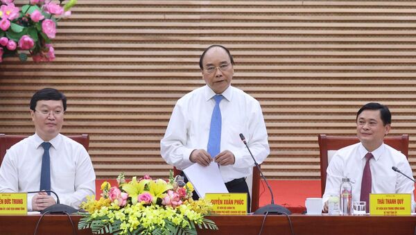 Thủ tướng Nguyễn Xuân Phúc phát biểu kết luận buổi làm việc - Sputnik Việt Nam